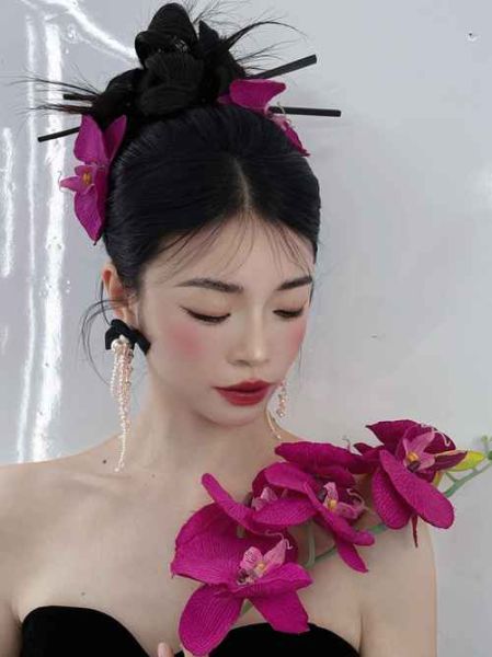 艺术化妆适合什么场合_艺术化妆和普通化妆区别