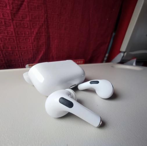 如何降低办公室噪音_降噪耳机真的有用吗