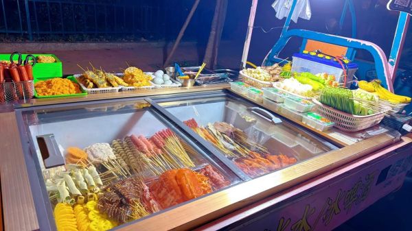 夜生活路边摊哪里好吃_夜生活路边摊怎么选