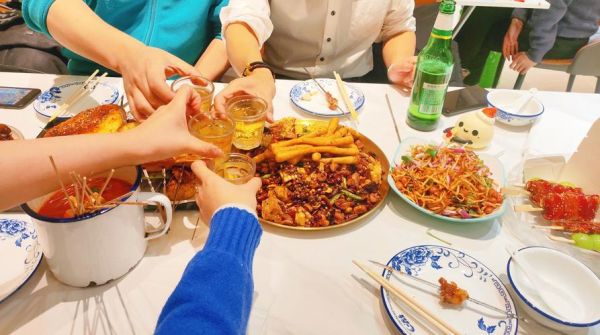 朋友聚会去哪里玩_朋友聚会怎么安排