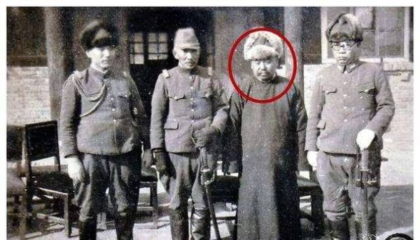 黑历史照片大全_如何找到老照片