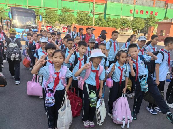 儿子夏令营生活怎么样_家长如何准备