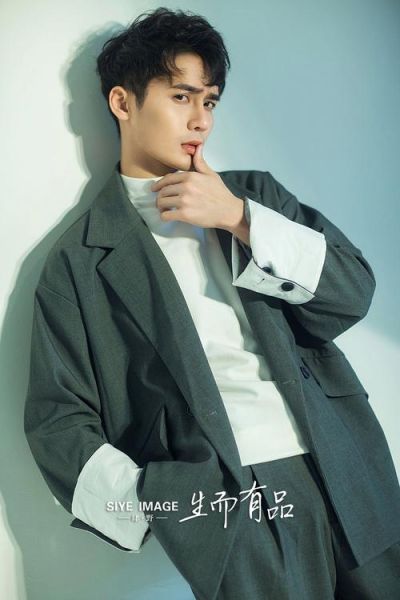 男生艺术写真怎么拍_男生写真风格有哪些