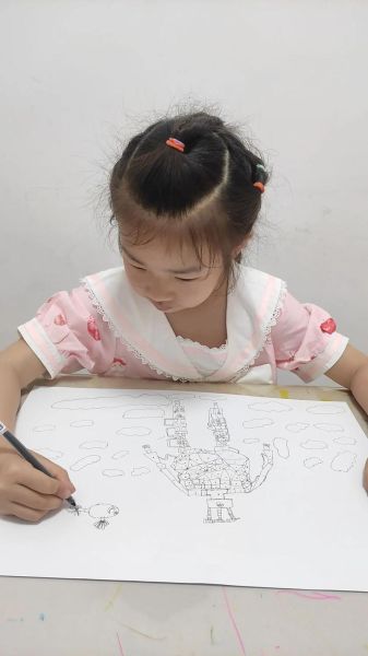 幼儿绘画启蒙怎么做_幼儿绘画艺术课程怎么选