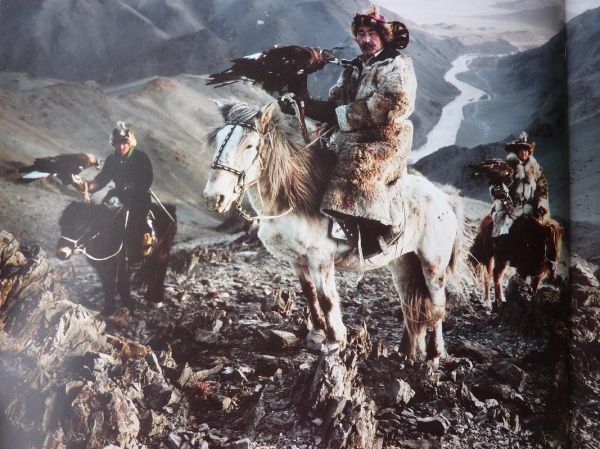 哈萨克历史图片大全_如何系统整理哈萨克历史影像