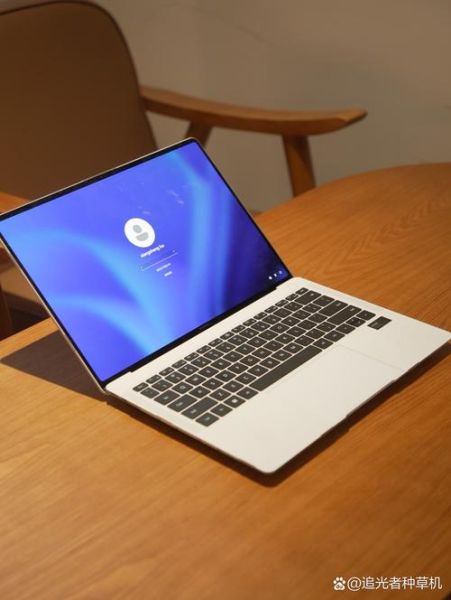 年底买什么手机好_如何挑选高性价比笔记本