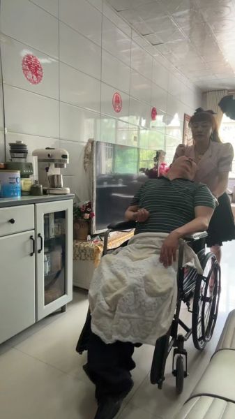 残疾人生活视频怎么拍_残疾人日常记录技巧