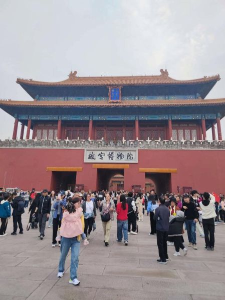 紫禁城是谁建造的_紫禁城为什么叫紫禁城