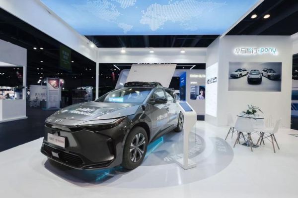 汽车黑科技产品有哪些_自动驾驶真的靠谱吗