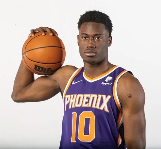 历史篮球明星大全_有哪些传奇人物