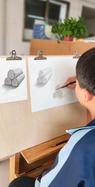 绘画艺术培训班哪家好_零基础如何学画画