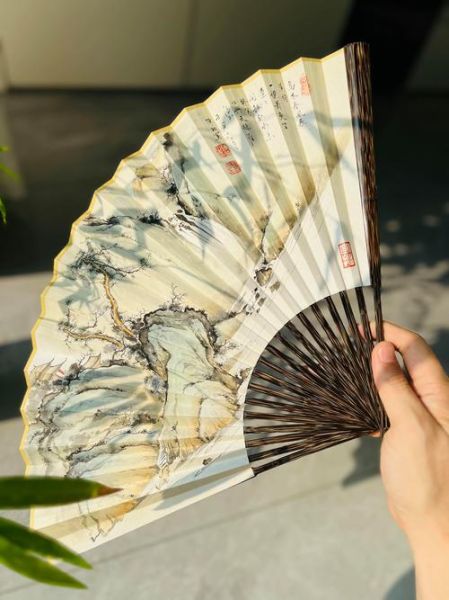 扇面艺术收藏价值_如何鉴别扇面真伪
